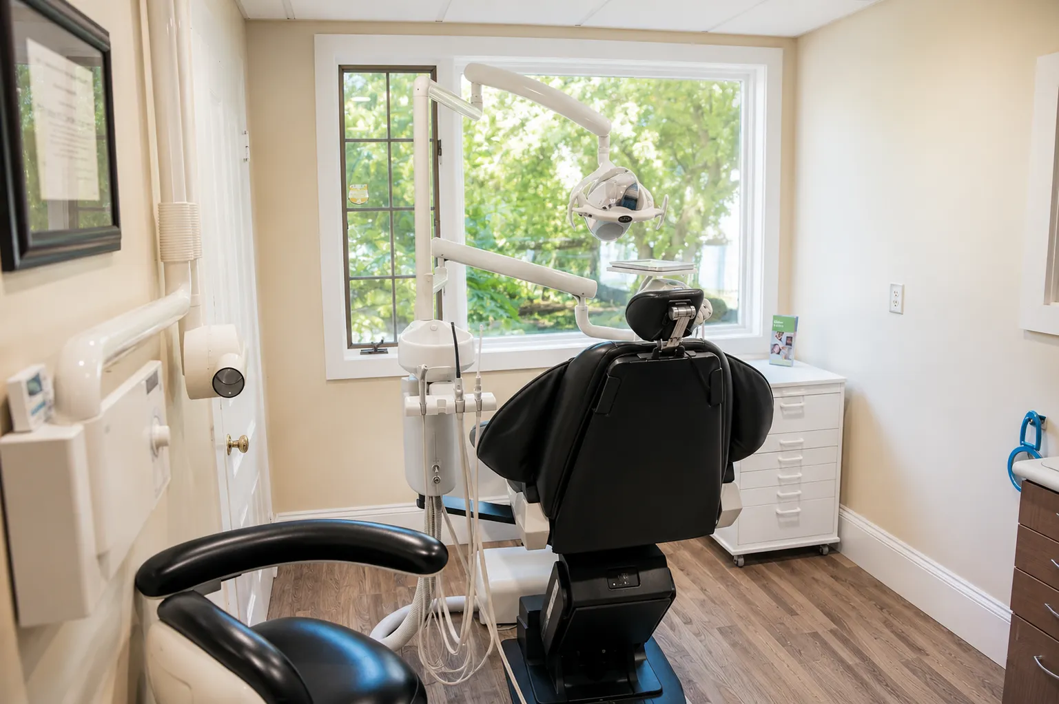 Essex Street Dental Medicine treatment room